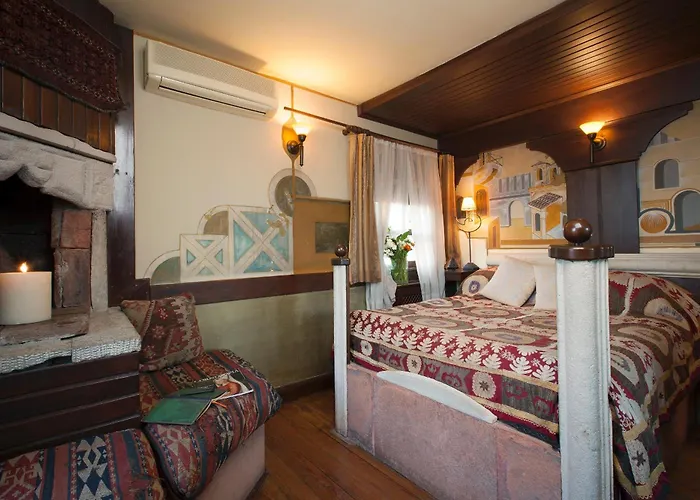 Hotel Empress Zoe